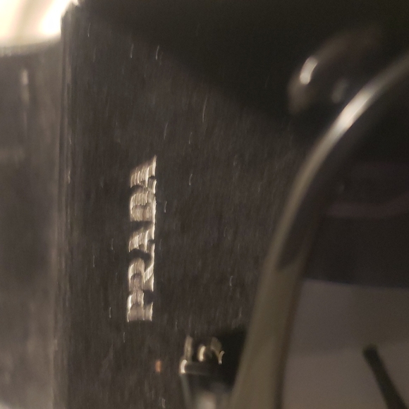 Prada sunglasses - Picture 12 of 12